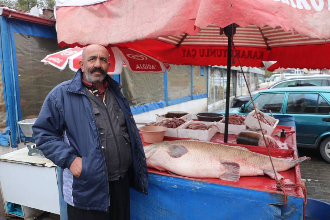 Turnayı gözünden vurdu: 110 kg ağırlığında, kilosunu 250 TL'den satıyor! 40 yıllık meslek hayatında ilki yaşadı 3